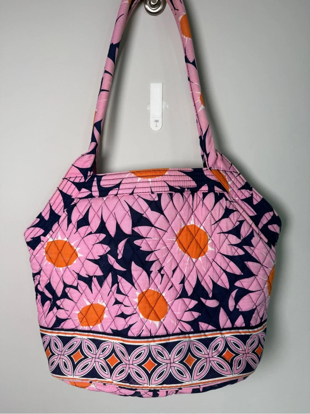 VERA BRADLEY | Angle Tote in Retired “Loves Me” Pink Daisy Print Preppy Retro